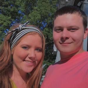 Meet your Posher, Devin